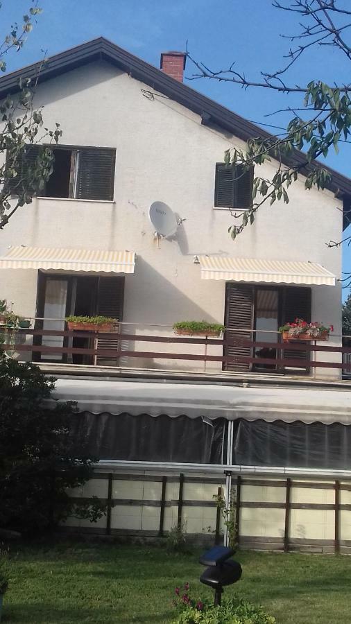 Family Apartment Tonko With King'S Bed Matulji Exterior photo